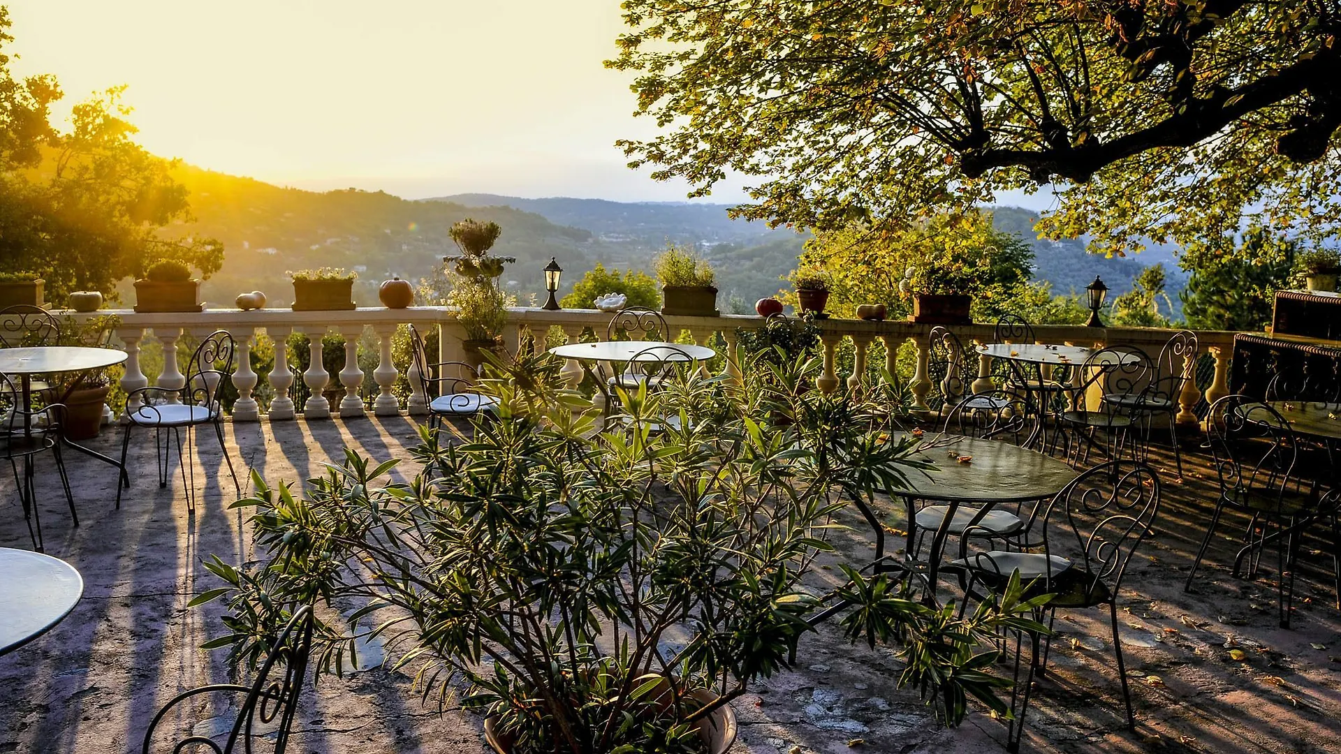 La Bellaudiere Hotel Grasse 2*,