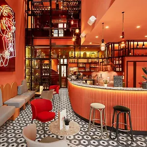 De Cambis Western Premier Collection 4* Avignon